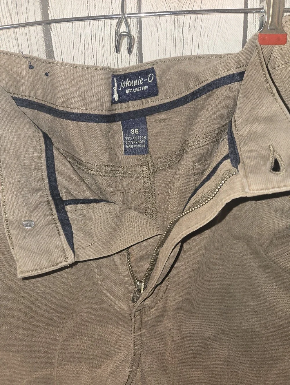 Johnnie-O Men’s Tan Khaki Stretch Shorts Size 36 Coastal Prep Golf